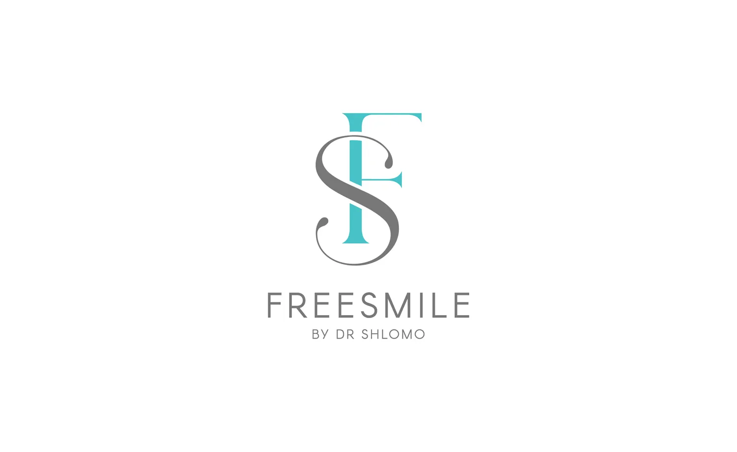 המיתוג של FreeSmile: הלוגו על רקע לבן